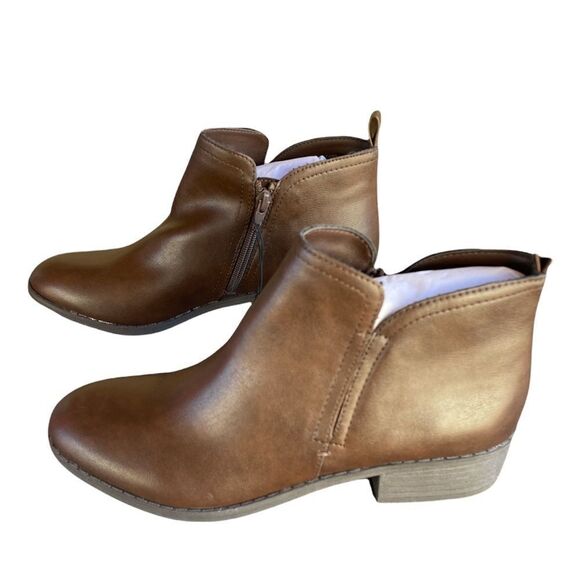 Sun + Stone Cadee Ankle Boots - Picture 1 of 5